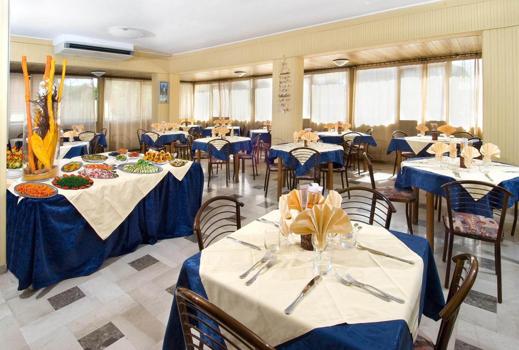 Hotel Levante Cervia Esterno foto