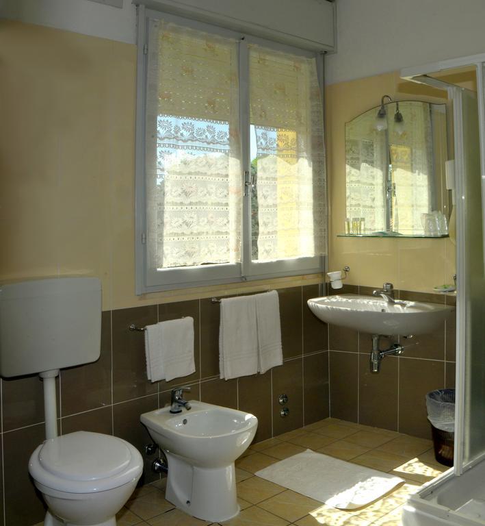Hotel Levante Cervia Esterno foto
