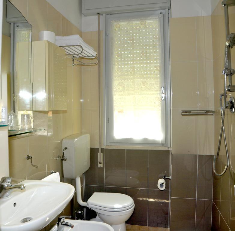 Hotel Levante Cervia Esterno foto