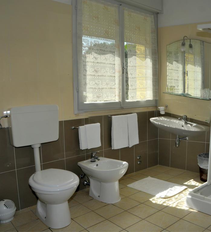 Hotel Levante Cervia Esterno foto